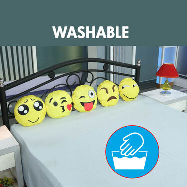 Pack Of 5 Emoji Soft Cushions (5C1)