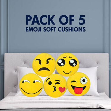 Pack Of 5 Emoji  Soft Cushions (5C1)